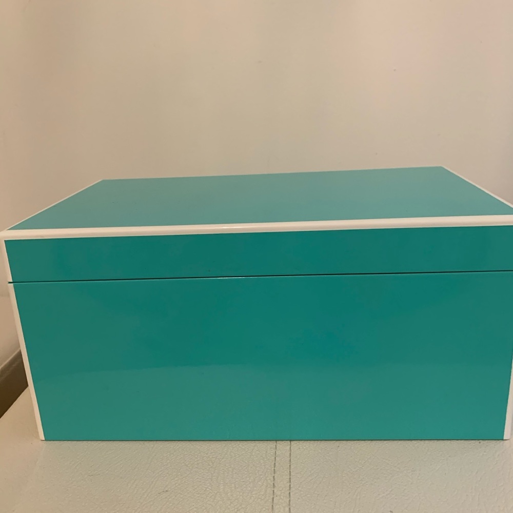Jewelry Box - Lacquer Turquoise
